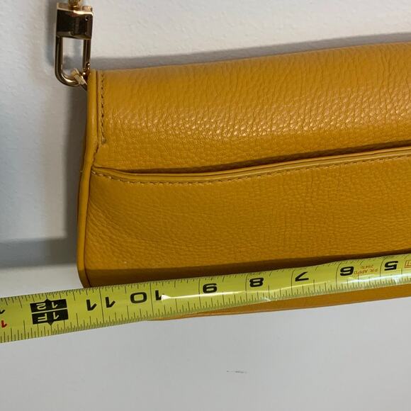 Tory Burch Britten Leather Bag - Picture 8 of 10